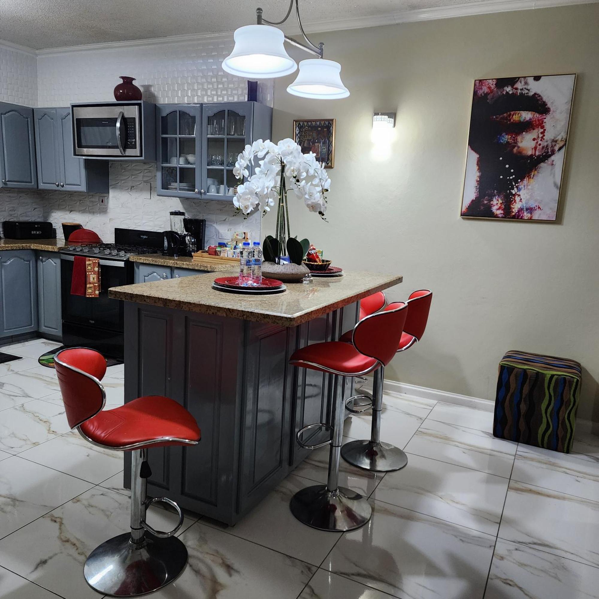 Spacious Luxury 3 Bed Rooms In Kingston Exteriér fotografie