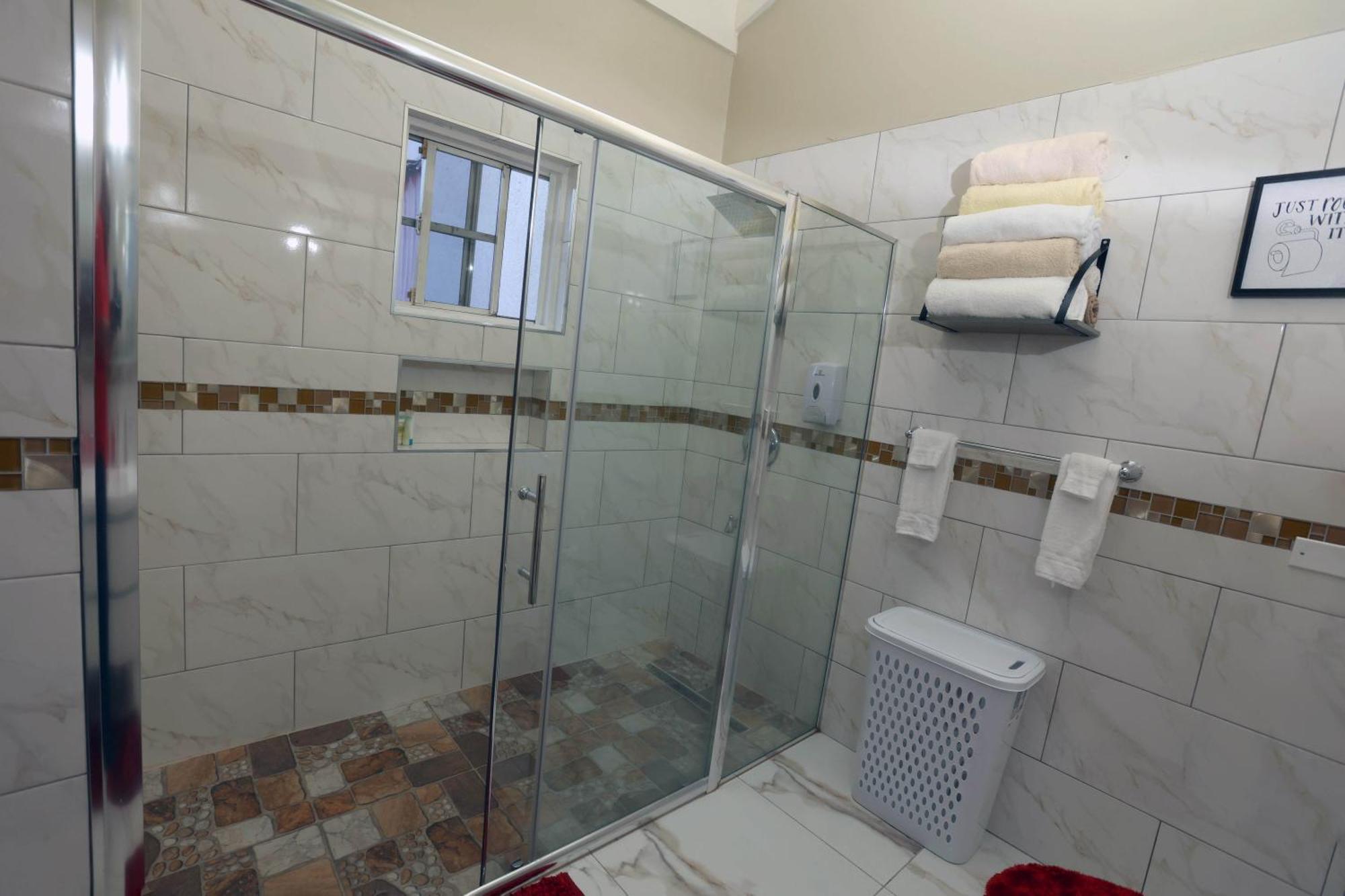 Spacious Luxury 3 Bed Rooms In Kingston Exteriér fotografie